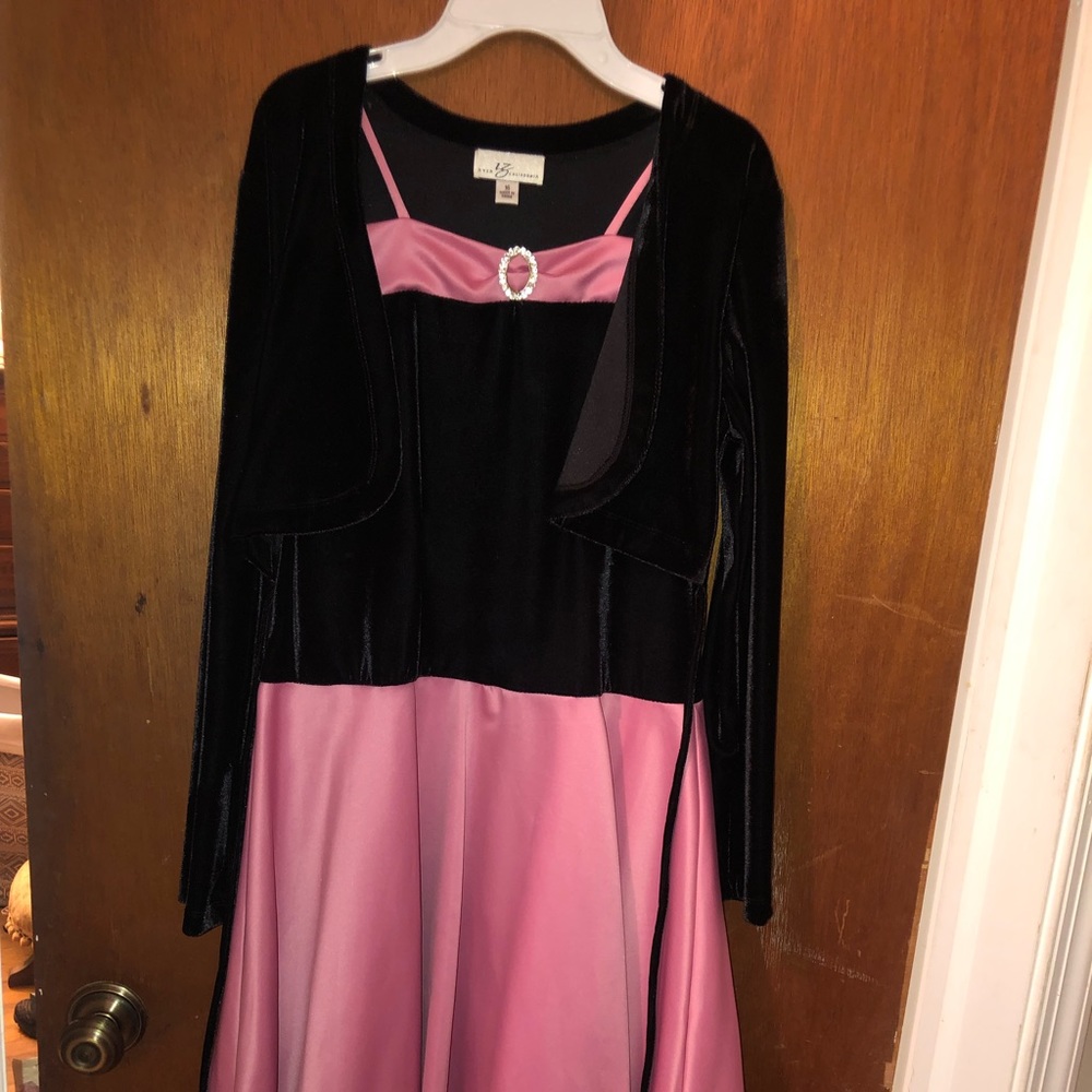 Girls pink and black dress
